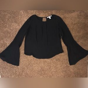 Long flowing long sleeved shirt